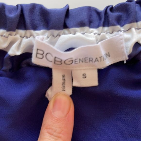 BCBG generations skirt - Picture 6 of 6